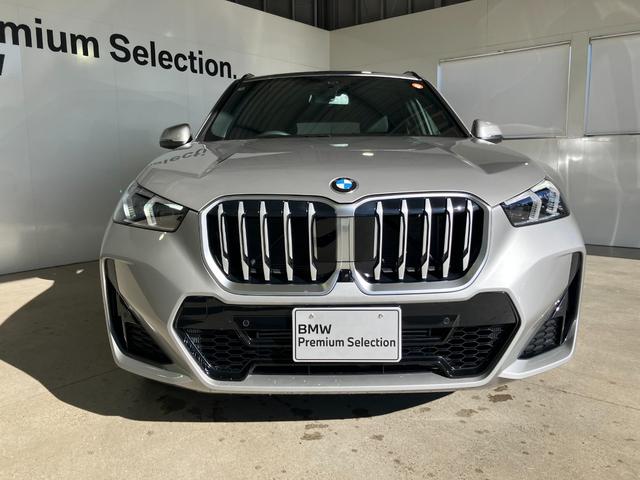 X1 sDrive 18i Mスポーツ テクノロジーパッケージ インテリアカメラ ARナビ アクティブクルーズ アップルカープレイ リバースアシスト デジタルキープラス(12枚目)