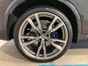 Ｍ５０ｉ　Ｖ８ツインターボ　４輪エアサスペンション　パノラマサンルーフ　２２インチ　フロントマッサージシート　デジタルキー　ハンズオフアシスト　ステアリングヒーティング（57枚目）