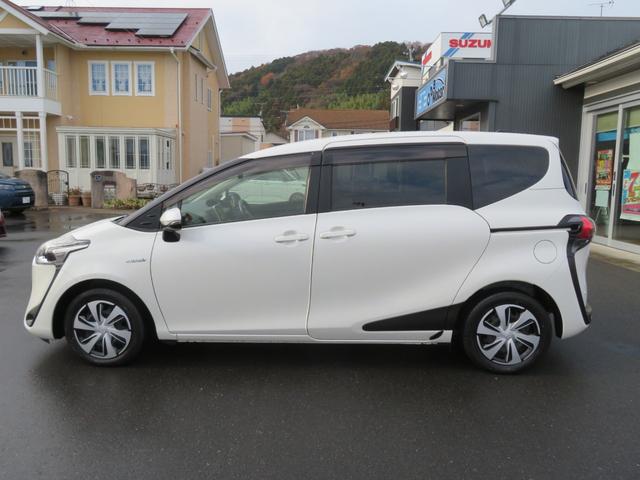 シエンタ ハイブリッドＧ　クエロ　パノラミックビューモニター・衝突軽減ブレーキ・純正メモリーナビ・ＬＥＤライト・フォグ・ドラレコ・クルーズコントロール・前席シートヒーター・フルセグＴＶ・Ｂｌｕｅｔｏｏｔｈ・ＥＴＣ・アイドリングストップ（10枚目）