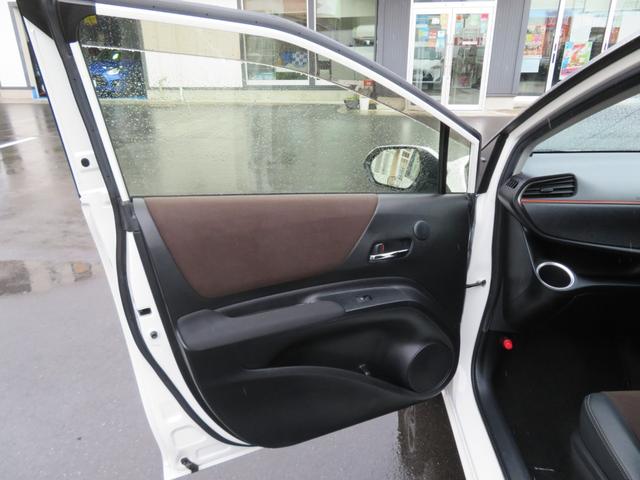 シエンタ ハイブリッドＧ　クエロ　パノラミックビューモニター・衝突軽減ブレーキ・純正メモリーナビ・ＬＥＤライト・フォグ・ドラレコ・クルーズコントロール・前席シートヒーター・フルセグＴＶ・Ｂｌｕｅｔｏｏｔｈ・ＥＴＣ・アイドリングストップ（39枚目）