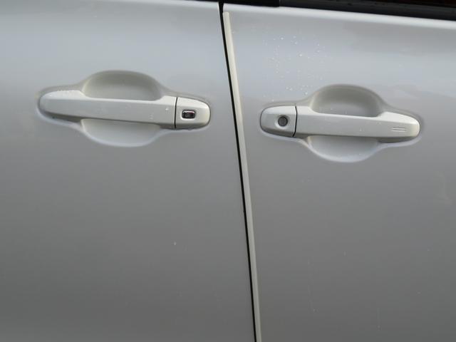 シエンタ ハイブリッドＧ　クエロ　パノラミックビューモニター・衝突軽減ブレーキ・純正メモリーナビ・ＬＥＤライト・フォグ・ドラレコ・クルーズコントロール・前席シートヒーター・フルセグＴＶ・Ｂｌｕｅｔｏｏｔｈ・ＥＴＣ・アイドリングストップ（42枚目）