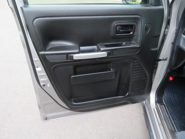 スペーシアギア ハイブリッドＸＺ　ターボ　スズキコネクト・純正メモリーナビ・バックカメラ・フルセグＴＶ・ＤＶＤ再生・Ｂｌｕｅｔｏｏｔｈ・純正アルミ・全方位カメラ・スマートキー・シートヒーター・両側パワースライドドア・衝突軽減ブレーキ・ＥＳＣ（37枚目）