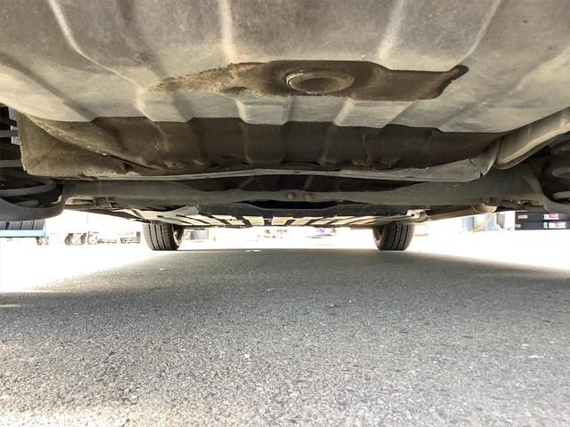 ハイブリッド ワンオーナー 禁煙車 クルーズコントロール ハーフレザーシート CD オートエアコン 電動格納ミラー Wエアバック ABS VSA ハイブリッド車 新品夏タイヤ交換済 整備・保証・鑑定書付き(34枚目)