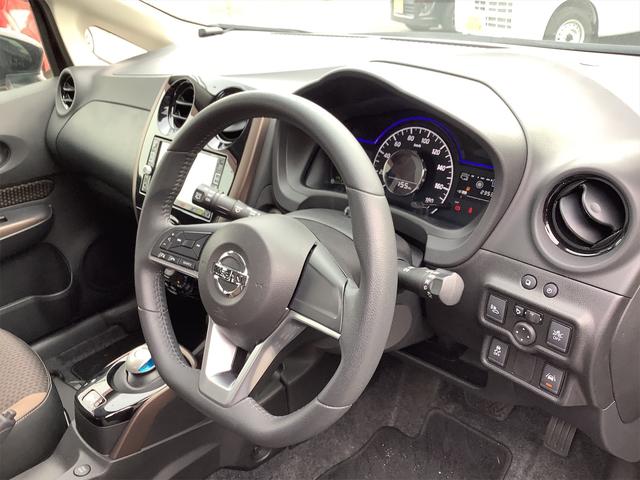 e-パワー メダリスト 禁煙車 ナビ Bluetooth フルセグTV CD DVD アラウンドビューモニター ハーフレザーシート LEDライト オートエアコン 衝突軽減ブレーキ 純正アルミホイール 整備・保証・鑑定書付き(21枚目)