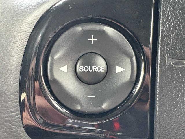 N-BOXカスタム 2トーンカラースタイル G・ターボLパッケージ ナビ TV CD DVD Bluetooth バックカメラ ETC クルーズコントロール ハーフレザーシート 両側パワースライドドア 純正15インチアルミ 衝突軽減ブレーキ 整備・保証・鑑定書付き(23枚目)