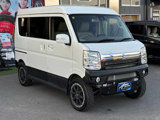 エブリイワゴン ＰＺターボスペシャル　ナビ　ＴＶ　Ｂｌｕｅｔｏｏｔｈ　バックカメラ　リフトアップスプリング　前後ショートバンパー　プラスラインマフラー　ベッドキット　ＨＩＤ　フォグランプ　両側パワースライドドア　整備・保証付き（3枚目）