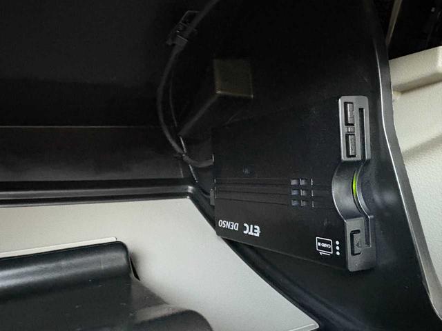 エブリイワゴン ＰＺターボスペシャル　ナビ　ＴＶ　Ｂｌｕｅｔｏｏｔｈ　バックカメラ　リフトアップスプリング　前後ショートバンパー　プラスラインマフラー　ベッドキット　ＨＩＤ　フォグランプ　両側パワースライドドア　整備・保証付き（44枚目）