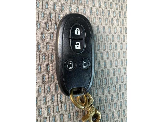 エブリイワゴン ＰＺターボスペシャル　ナビ　ＴＶ　Ｂｌｕｅｔｏｏｔｈ　バックカメラ　リフトアップスプリング　前後ショートバンパー　プラスラインマフラー　ベッドキット　ＨＩＤ　フォグランプ　両側パワースライドドア　整備・保証付き（59枚目）