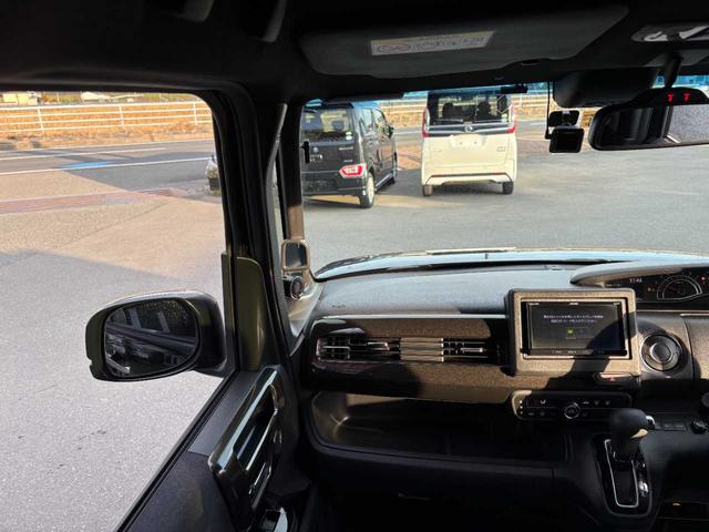 N-BOXカスタム G・EXホンダセンシング ナビ TV CD DVD Bluetooth ETC バックカメラ パワースライドドア レーダークルーズコントロール ロールサンシェード 衝突軽減ブレーキ スマートキー 整備・保証付き(21枚目)