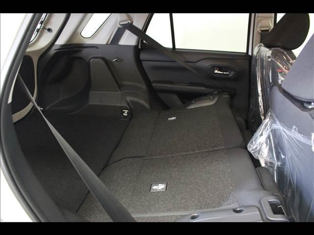 Z 登録済未使用車 衝突軽減ブレーキ クルーズコントロール コーナーセンサー シートヒーター オートライト 横滑り防止 アイドリングストップ プッシュスタート 17インチアルミホイール(20枚目)