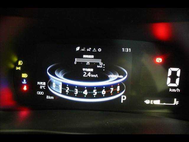 Z 登録済未使用車 衝突軽減ブレーキ クルーズコントロール コーナーセンサー シートヒーター オートライト 横滑り防止 アイドリングストップ プッシュスタート 17インチアルミホイール(35枚目)