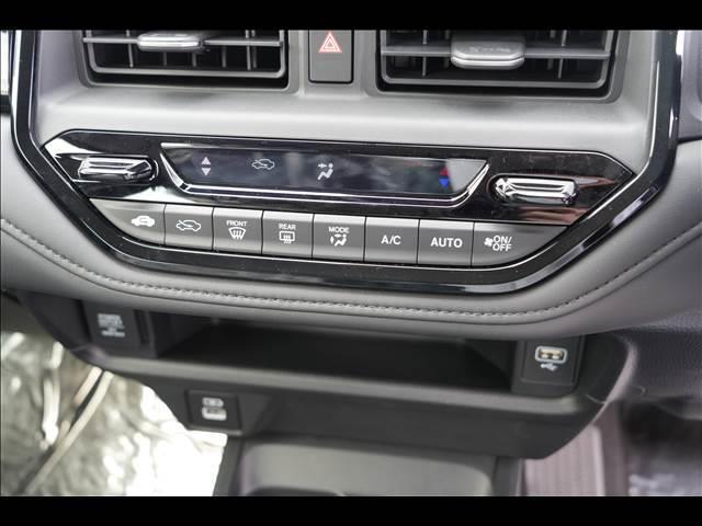 WR-V Z+ ブラックスタイル 登録済未使用車(17枚目)