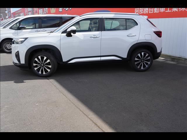 WR-V Z+ 登録済未使用車(6枚目)