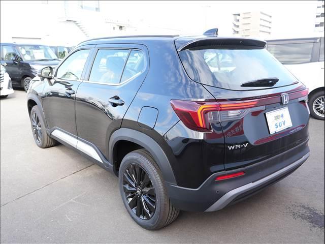 ＷＲ－Ｖ Ｚ＋　ＢＬＡＣＫ　ＳＴＹＬＥ　登録済未使用車（7枚目）