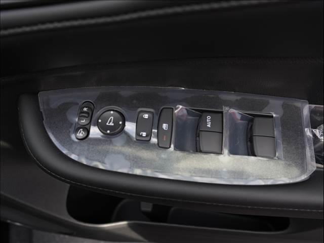 ＷＲ－Ｖ Ｚ＋　ＢＬＡＣＫ　ＳＴＹＬＥ　登録済未使用車（16枚目）