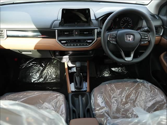 ＷＲ－Ｖ Ｚ＋　登録済未使用車（10枚目）