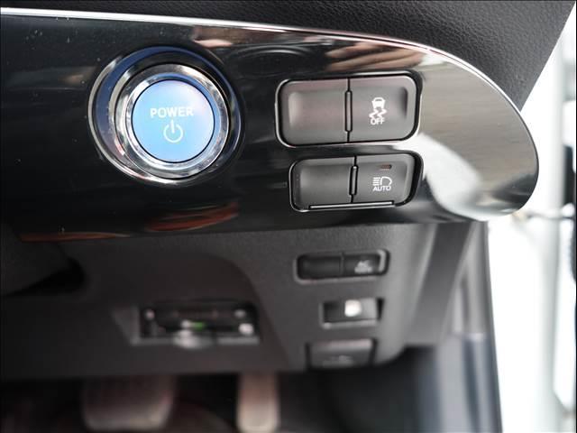 プリウス SセーフティプラスII(15枚目)