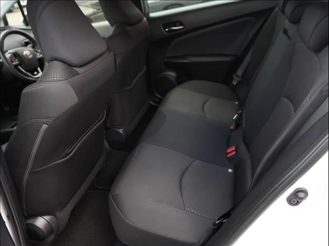 プリウス SセーフティプラスII(25枚目)