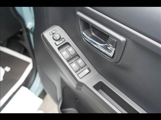 タフト G ダーククロムベンチャー 届出済未使用車(11枚目)