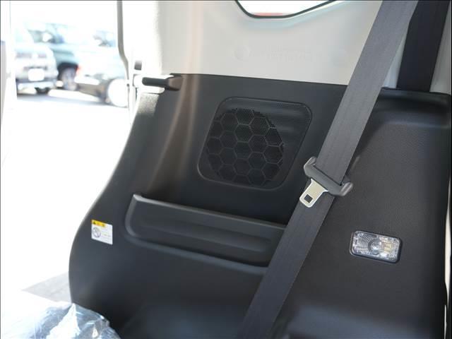 スペーシアカスタム ハイブリッドＸＳ　届出済未使用車（34枚目）