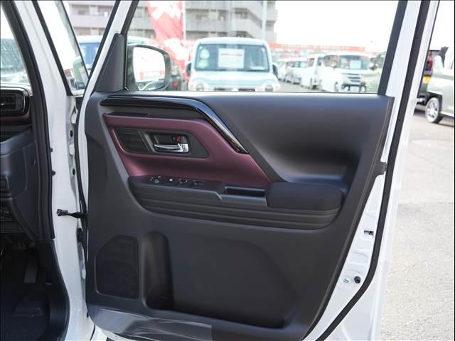 スペーシアカスタム ハイブリッドＧＳ　届出済未使用車（27枚目）