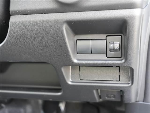 スペーシアカスタム ハイブリッドＧＳ　届出済未使用車（29枚目）