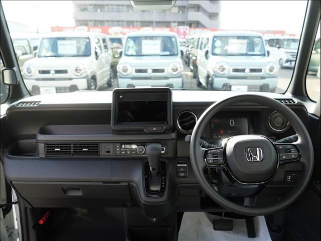 Ｎ－ＢＯＸカスタム ベースグレード　届出済未使用車（11枚目）