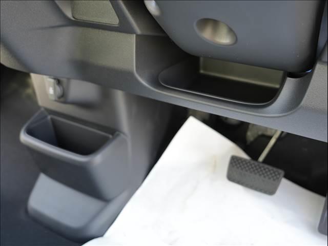 Ｎ－ＢＯＸカスタム ベースグレード　届出済未使用車（29枚目）