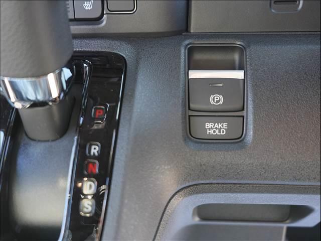 Ｎ－ＢＯＸカスタム ベースグレード　届出済未使用車（29枚目）