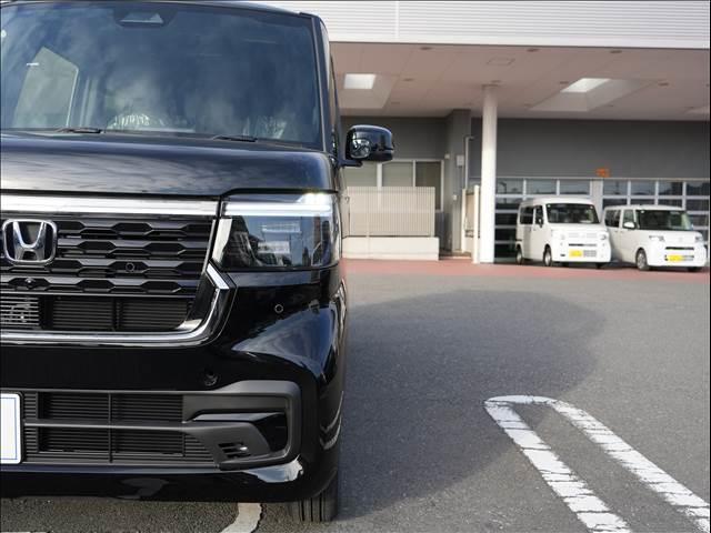 Ｎ－ＢＯＸカスタム ベースグレード　届出済未使用車（6枚目）