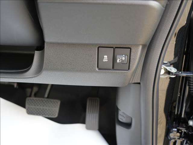 Ｎ－ＢＯＸカスタム ベースグレード　届出済未使用車（28枚目）