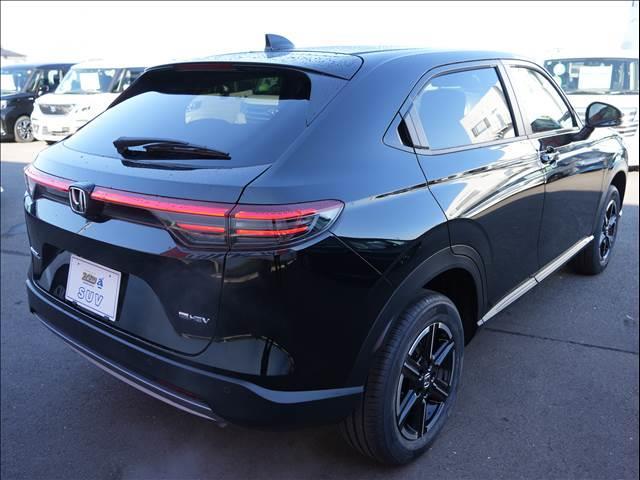 ヴェゼル ｅ：ＨＥＶ　Ｘ　登録済未使用車（24枚目）