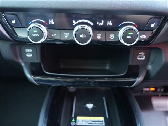 ヴェゼル ｅ：ＨＥＶ　Ｚ　登録済未使用車（16枚目）