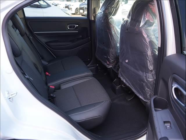 ヴェゼル ｅ：ＨＥＶ　Ｚ　登録済未使用車（30枚目）