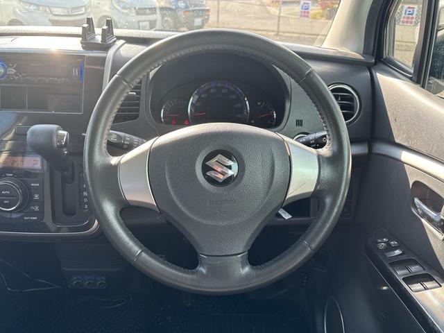 ワゴンＲスティングレー Ｘ　４ＷＤ（車検２年）基本装備フル装備　社外ＣＤオーディオ　スマートキー　プッシュスタート　ＡＢＳ　社外１４インチＡＷスタッドレスタイヤ装着　タイミンチェーンエンジン（20枚目）