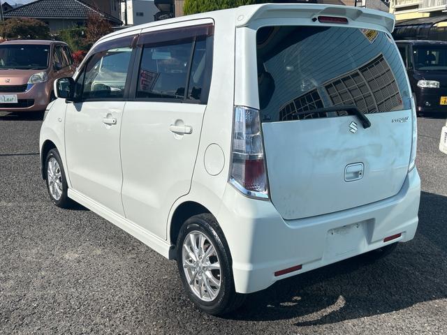 ワゴンＲスティングレー Ｘ　４ＷＤ（車検２年）基本装備フル装備　純正ＣＤオーディオ　スマートキー　プッシュスタート　インパネＣＶＴ　ＨＩＤ　ＡＢＳ　社外１４インチＡＷ　タイミングチェーンエンジン（13枚目）