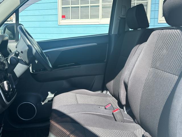 ワゴンＲスティングレー Ｘ　４ＷＤ（車検２年）基本装備フル装備　純正ＣＤオーディオ　スマートキー　プッシュスタート　インパネＣＶＴ　ＨＩＤ　ＡＢＳ　社外１４インチＡＷ　タイミングチェーンエンジン（14枚目）