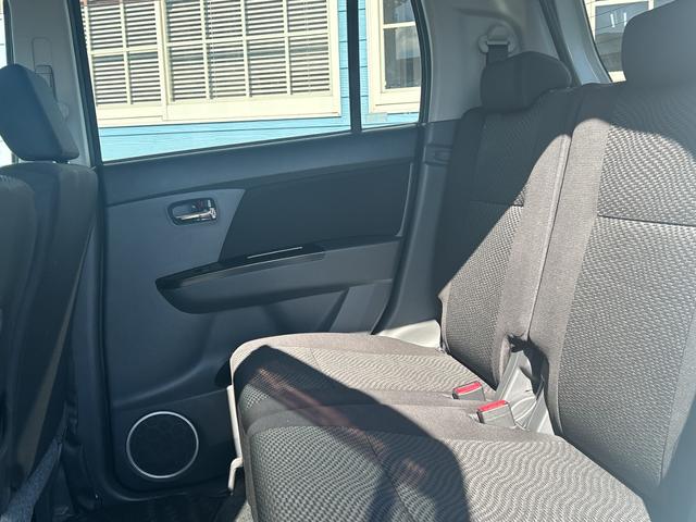 ワゴンＲスティングレー Ｘ　４ＷＤ（車検２年）基本装備フル装備　純正ＣＤオーディオ　スマートキー　プッシュスタート　インパネＣＶＴ　ＨＩＤ　ＡＢＳ　社外１４インチＡＷ　タイミングチェーンエンジン（15枚目）