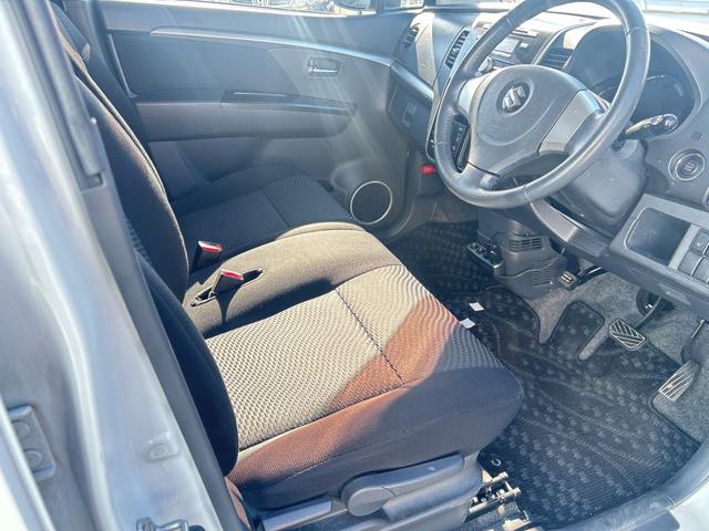 ワゴンＲスティングレー Ｘ　４ＷＤ（車検２年）基本装備フル装備　純正ＣＤオーディオ　スマートキー　プッシュスタート　インパネＣＶＴ　ＨＩＤ　ＡＢＳ　社外１４インチＡＷ　タイミングチェーンエンジン（22枚目）