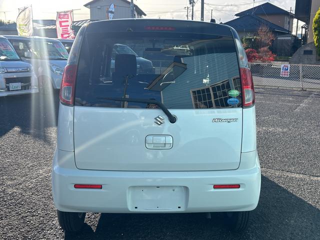 ＭＲワゴン Ｇ　４ＷＤ　車検令和８年４月　基本装備フル装備　社外ＣＤオーディオ　ＡＵＸ　ＵＳＢ　キーレス　インパネＣＶＴ　ＡＢＳ　社外１３インチＡＷ　タイミングチェーンエンジン（7枚目）