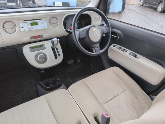 ミラココア 　４ＷＤ　アイドリングストップ　（車検２年）　基本装備フル装備　純正ＣＤオーディオ　スマートキー　インパネＣＶＴ　ＡＢＳ　１４インチホイールスタッドレスタイヤ装着済　タイミングチェーンエンジン（19枚目）