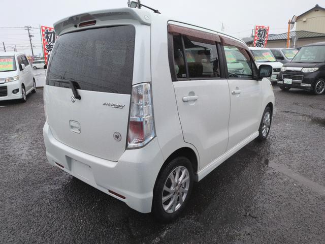 ワゴンＲスティングレー Ｔ　４ＷＤ（車検２年）基本装備フル装備　純正ＣＤオーディオ　スマートキー　プッシュスタート　電格ミラー　運転席シートヒーター　ＡＢＳ　社外１４インチＡＷスタッドレスタイヤ装着済　タイミングチェーンエンジン（12枚目）