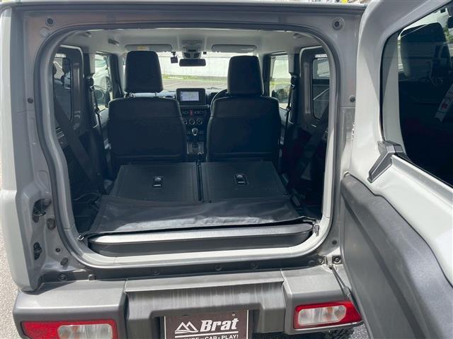 ジムニー ＸＣ　２インチリフトアップ　ＷＥＤＳマッドヴァンス１６インチホイール　ジオランダーＸ－ＡＴタイヤ　ＣＬリンクルーフラック　カーボンダクトグリル　スモークウィンカー　ナビ　バックカメラ　シートカバー　ドラレコ（22枚目）