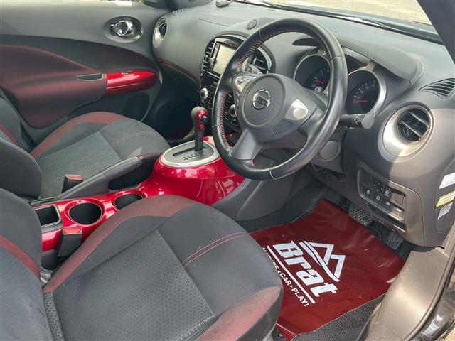 ジューク １５ＲＸ　Ｖセレ　パーソナライゼーション　純正ＳＤナビ（ＣＤ、ＤＶＤ、Ｂｌｕｅｔｏｏｔｈ、ワンセグ）　バックカメラ　アイドリングストップ　衝突被害軽減ブレーキ　横滑り防止　ウィンカーミラー　純正フロアマット　ドアバイザー（19枚目）