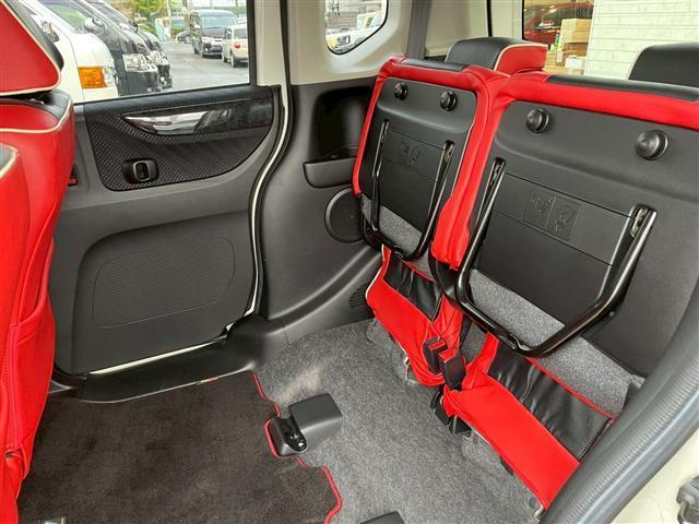 Ｎ－ＢＯＸ モデューロＸ　Ｇ・ターボパッケージ　特別仕様車　モデューロＸ専用ローダウンサス＆ホイール　専用インテリア＆エクステリア　ナビ　バックカメラ　ケンウッドサブウーファー＆ツイーター　シートカバー　前後ドラレコ　無限フロアマット　ＥＴＣ（38枚目）