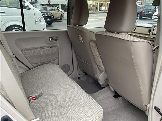 アルトラパン Ｓ　メモリーナビ　バックカメラ　ドラレコ　衝突軽減ブレーキ　シートヒーター　フルセグＴＶ　Ｂｌｕｅｔｏｏｔｈ　ＤＶＤ再生　ＵＳＢ入力　アイドリングストップ　ＨＩＤライト　オートライト　プッシュスタート（12枚目）