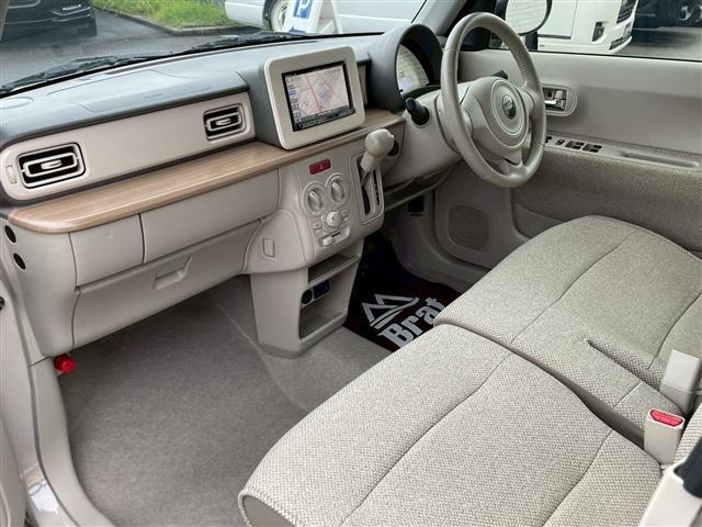 アルトラパン Ｓ　メモリーナビ　バックカメラ　ドラレコ　衝突軽減ブレーキ　シートヒーター　フルセグＴＶ　Ｂｌｕｅｔｏｏｔｈ　ＤＶＤ再生　ＵＳＢ入力　アイドリングストップ　ＨＩＤライト　オートライト　プッシュスタート（34枚目）