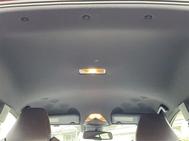 Ｃ－ＨＲ Ｇ　モデリスタエアロ　純正９インチナビ　バックカメラ　ＨＤＭＩ入力　ＵＳＢ入力　フルセグＴＶ　シートヒーター　純正ラゲッジマット　ブラインドスポットモニター　衝突軽減ブレーキ　オートハイビーム（42枚目）