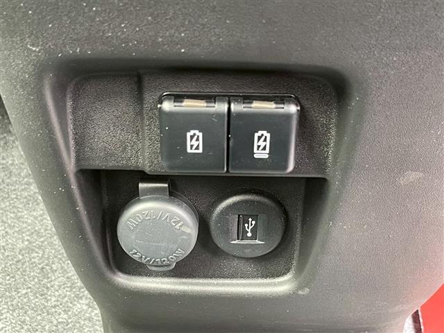 スペーシアベース ＸＦ　シートヒーター　クルコン　片側パワースライド　ルーフレール　衝突被害軽減ブレーキ　リアソナー　レーンキープ　アイドリングストップ　ＬＥＤ　フロントフォグ　ＵＳＢ（35枚目）