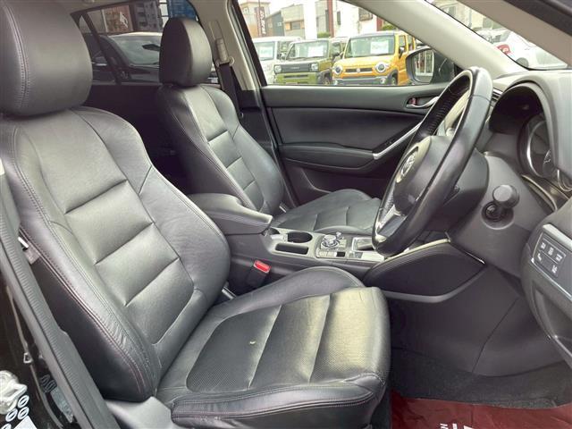 CX-5 XD Lパッケージ 純正SDナビ フルセグ CD DVD Bluetooth USB ETC シートヒーター クルコン パワーシート ステアリングリモコン 衝突被害軽減ブレーキ レーンキープ 純正フロアマット(17枚目)